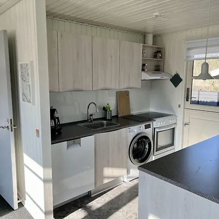 Gemuetliches-ferienhaus-mit-niedlichem-anbau *