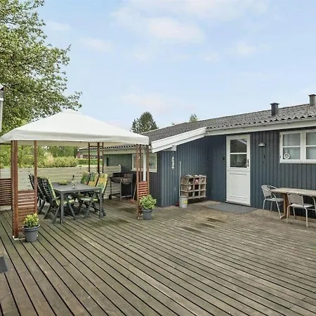 Ferienhaus Gemütliches Mit Niedlichem Anbau