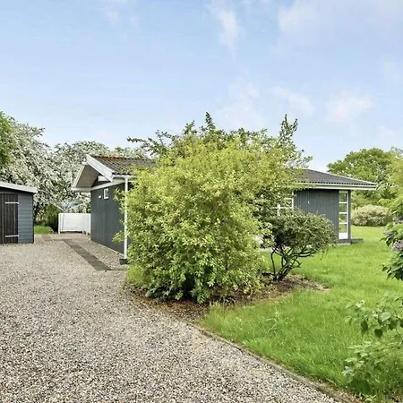 Familienferienhaus-Mit-Ofen-Spielturm-Und-Zwei-Terrassen Holiday home Skovbyballe