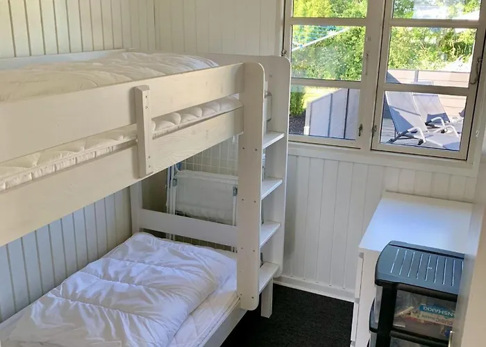 Gemuetliches-ferienhaus-mit-niedlichem-anbau Holiday home *